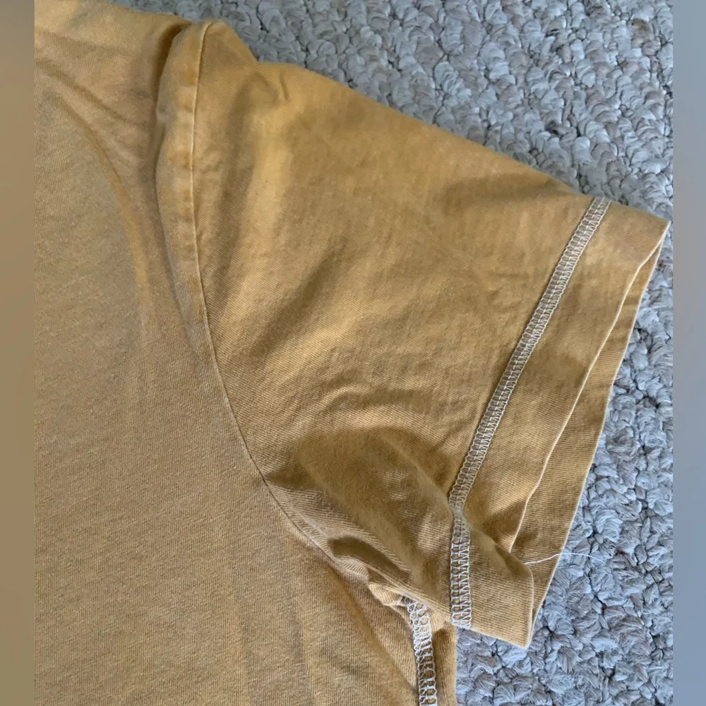 Oversized Graphic T-Shirt - Picture 3 of 5
